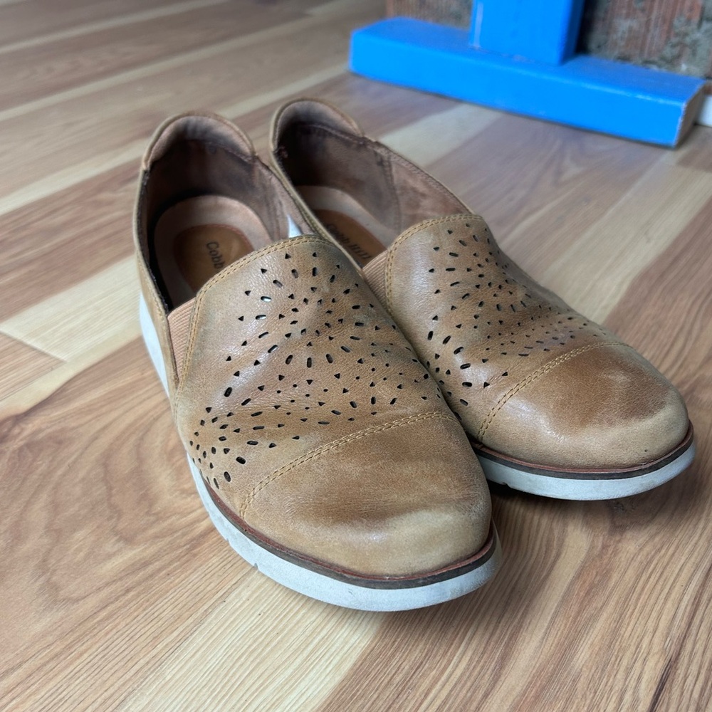 Cobb Hill Laci Gore Loafers - Picture 6 of 6